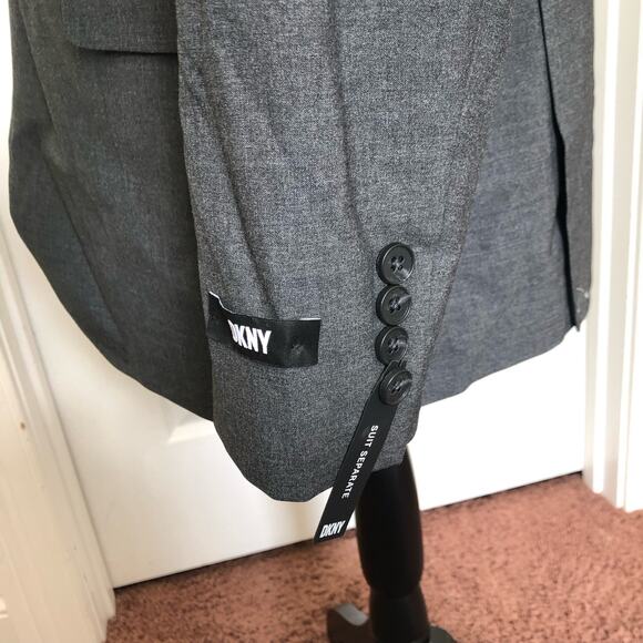 DKNY Men's Modern Fit High Performance Suit Separates Gray Size 43R NWT - Picture 6 of 10
